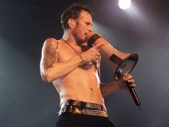"Scott Weiland!" by Edvill is licensed under CC BY 2.0